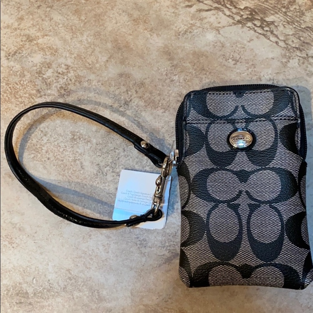 Black Coach Wristlet Wallet  NWT